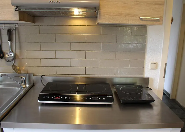 Daire 1 - 4-raum-wohnung Mit Kueche Und 2 Wc Duschen In Ohrdruf-crawinkel